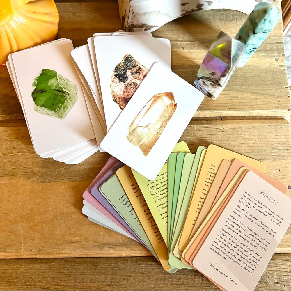 New! Crystals To Energize Your Life 78 Card Deck With Crystal Descriptors 🔮 - Picture 4 of 6